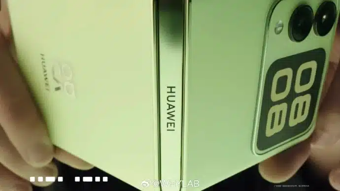 Huawei показа сгъваемия смартфон Nova Flip с квадратен екран
