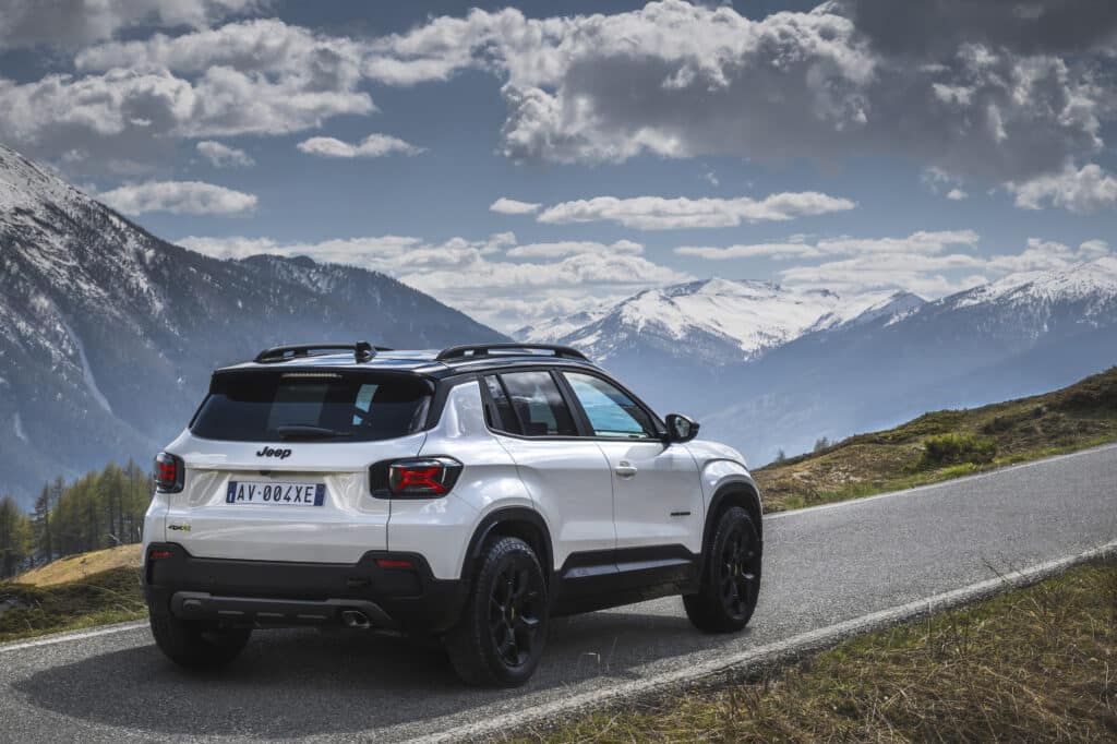 Форма и функционалност: Стълбовете на дизайна на Jeep
