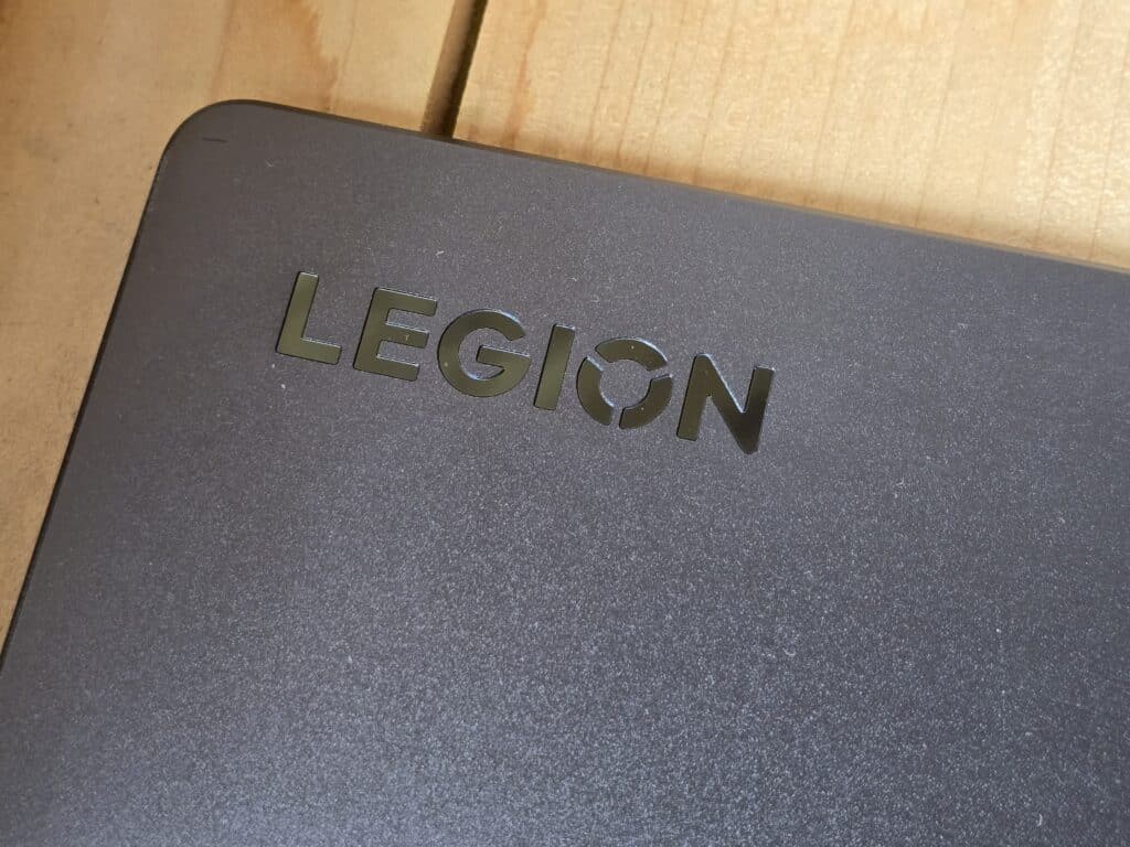 Lenovo Legion Tab: Перфектният геймърски спътник за летните приключения