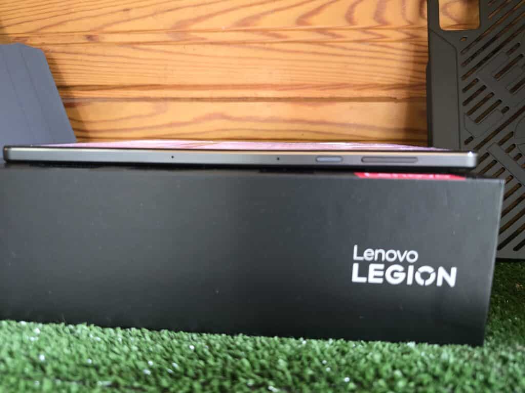 Lenovo Legion Tab: Перфектният геймърски спътник за летните приключения