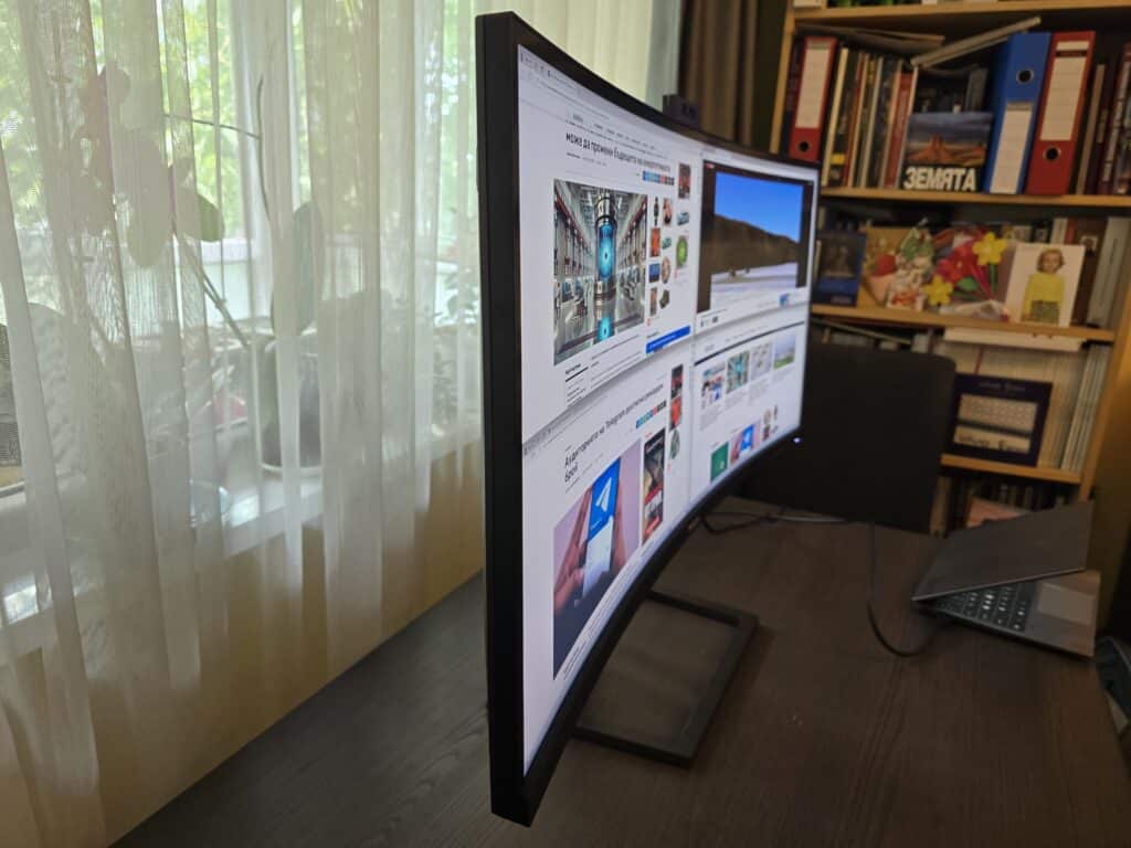 Philips 40B1U6903CH: Ултраширок монитор, който трансформира работната среда