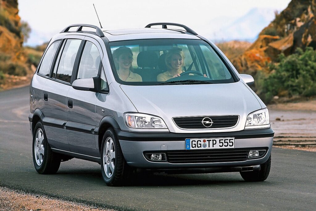Opel Zafira: Четвъртвековен юбилей на революционния ван