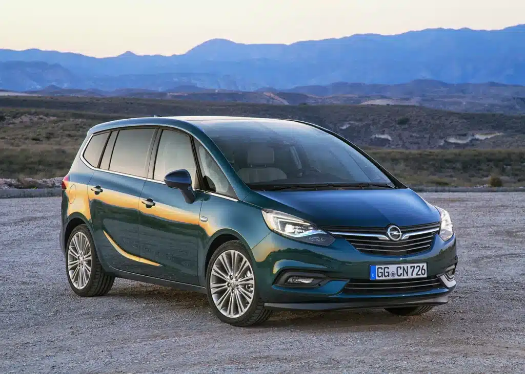 Opel Zafira: Четвъртвековен юбилей на революционния ван