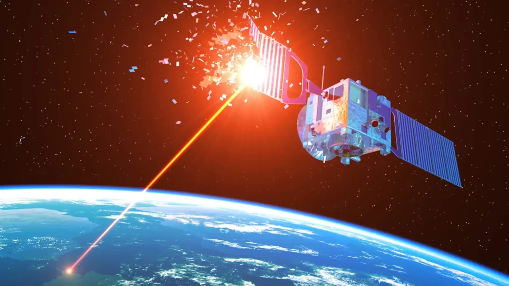 Напредък във военното дело: Китай може да атакува Starlink сателитите с помощта на подводни лазерни оръжия