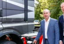 Електрически товарен автомобил за първи път се зарежда от станция с мощност над 1 MW
