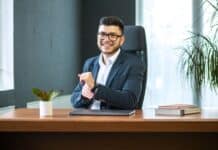 Домейните .com остават най-популярни у нас, следвани от .bg