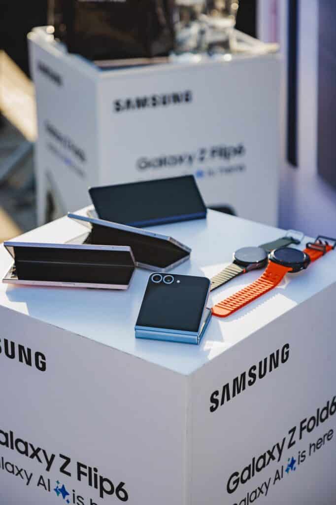 Шефът на „Roberto Cavalli“ посети София за ексклузивното модно шоу на Samsung България и Just Cavalli