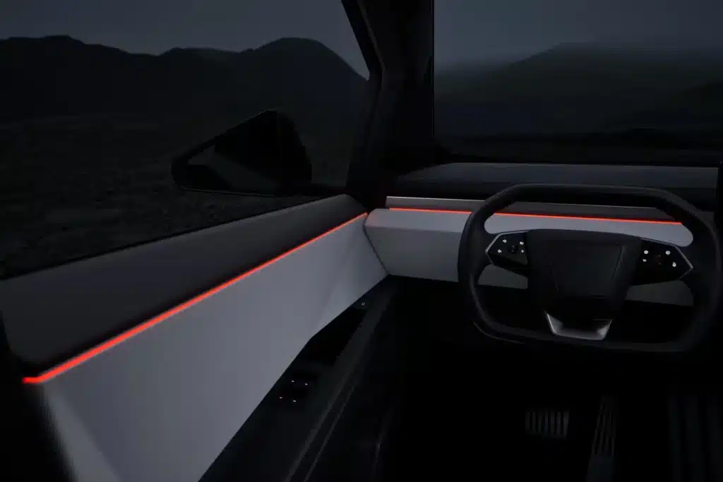 Колко от проблемите на Tesla Cybertruck са реални и колко – clickbait?