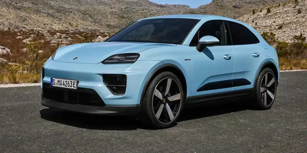 Porsche разшири гамата на електрическия Macan с два нови варианта, включително с модел със задно задвижване