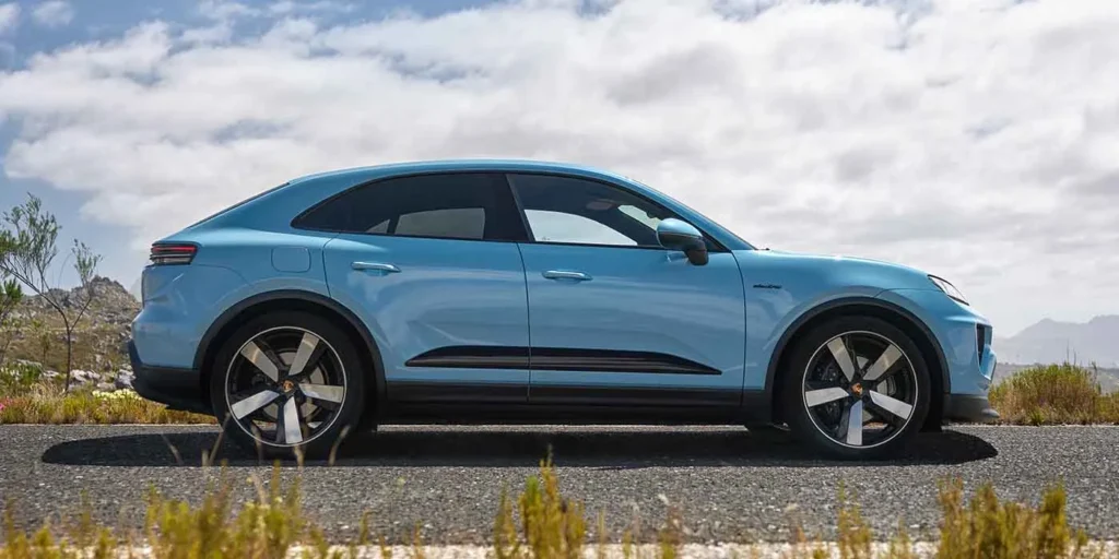 Porsche разшири гамата на електрическия Macan с два нови варианта, включително с модел със задно задвижване