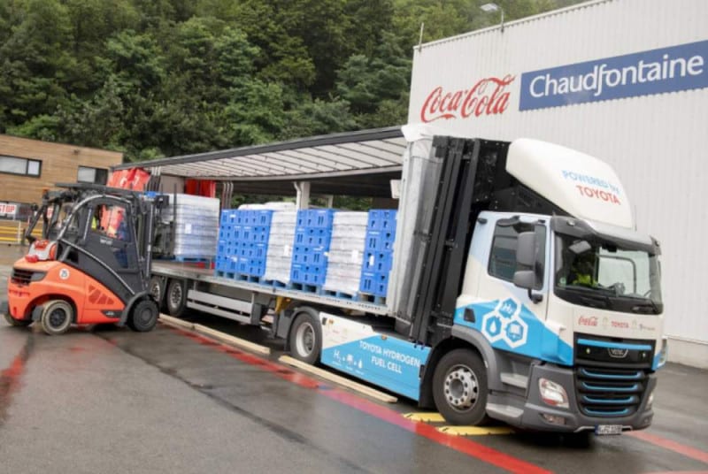 Toyota се присъединява към Coca-Cola и Air Liquide за пилотна програма за водородни тежкотоварни камиони