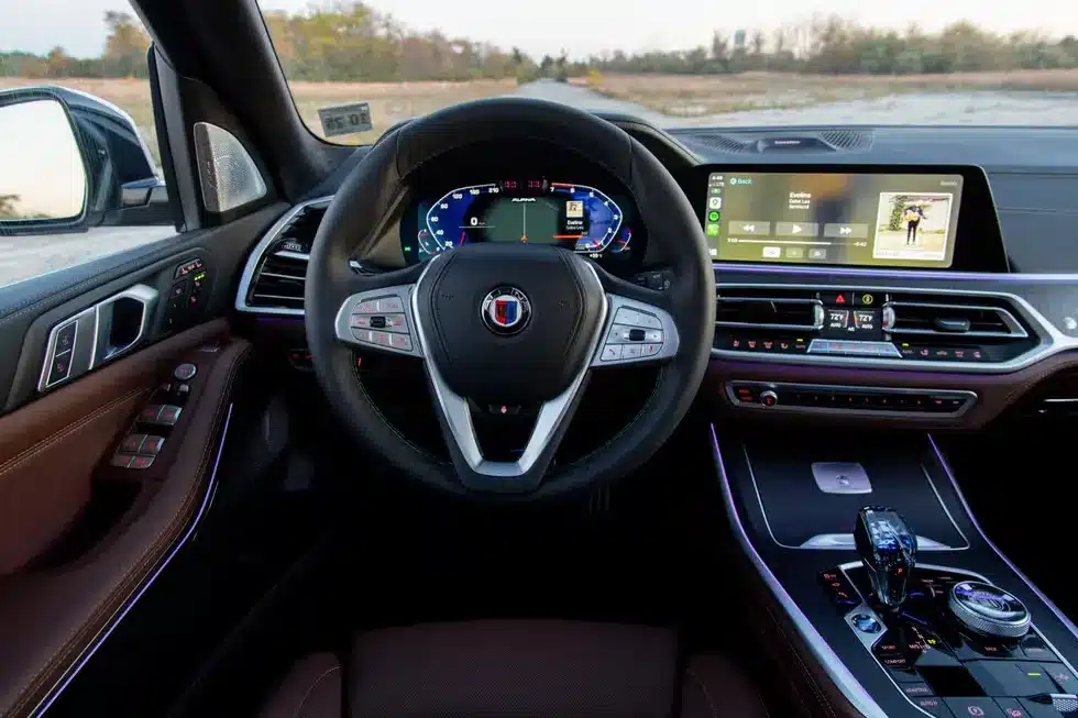 Alpina XB7 с 621 коня е гранд турерът на новото време