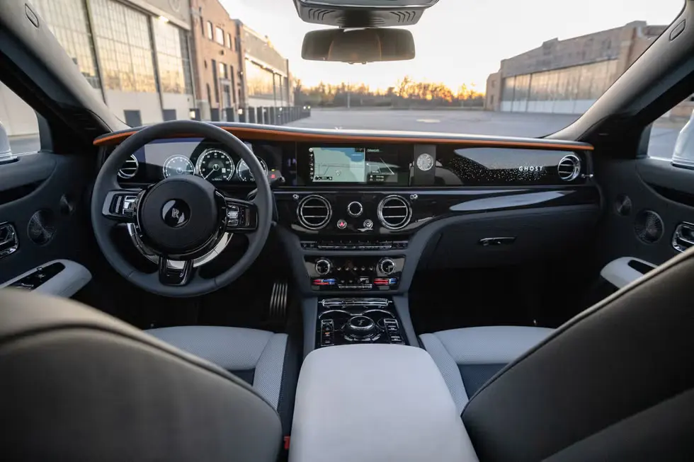 В Rolls-Royce Ghost е толкова спокойно, колкото искате да бъде