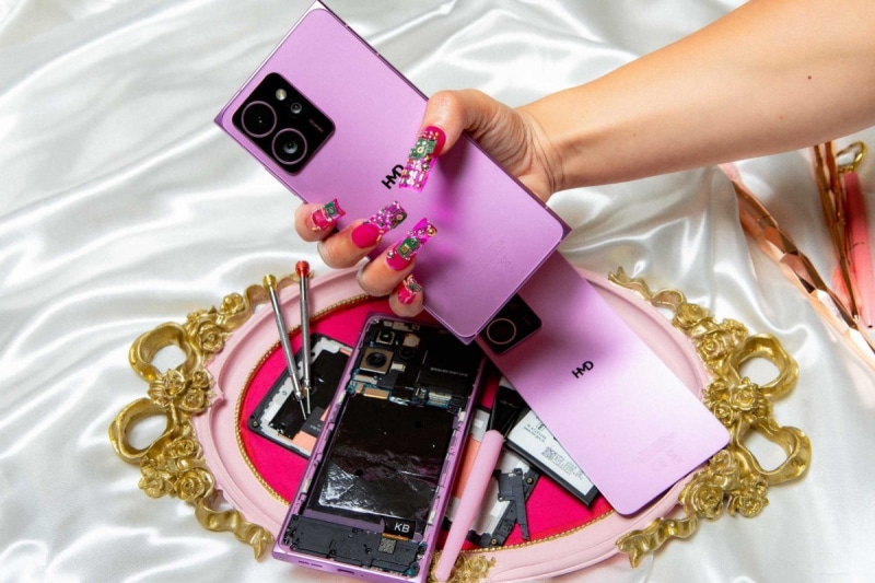 HMD представи Skyline – смартфон с дизайна на легендарната Nokia N9 и висока ремонтопригодност