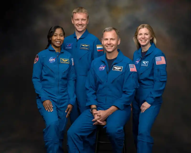 НАСА намали екипажа на SpaceX Crew-9 до двама души заради Starliner