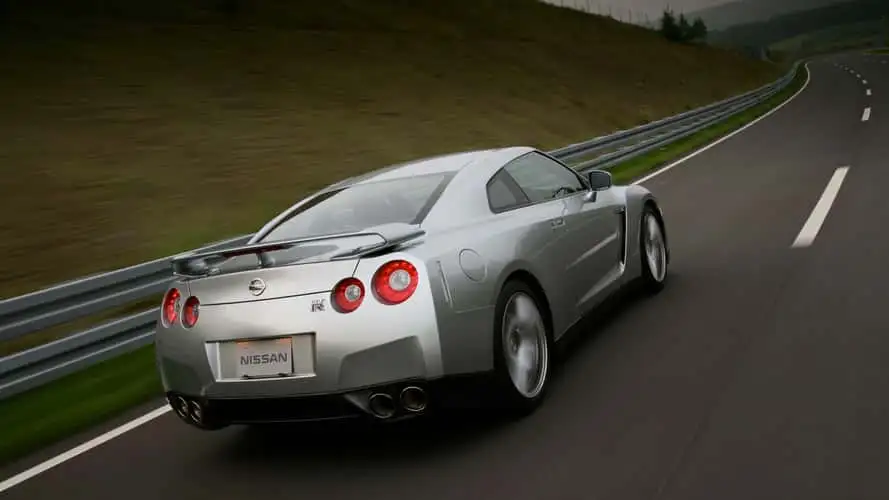 Nissan GT-R е мъртъв. Ето как той завинаги преосмисли спортните автомобили