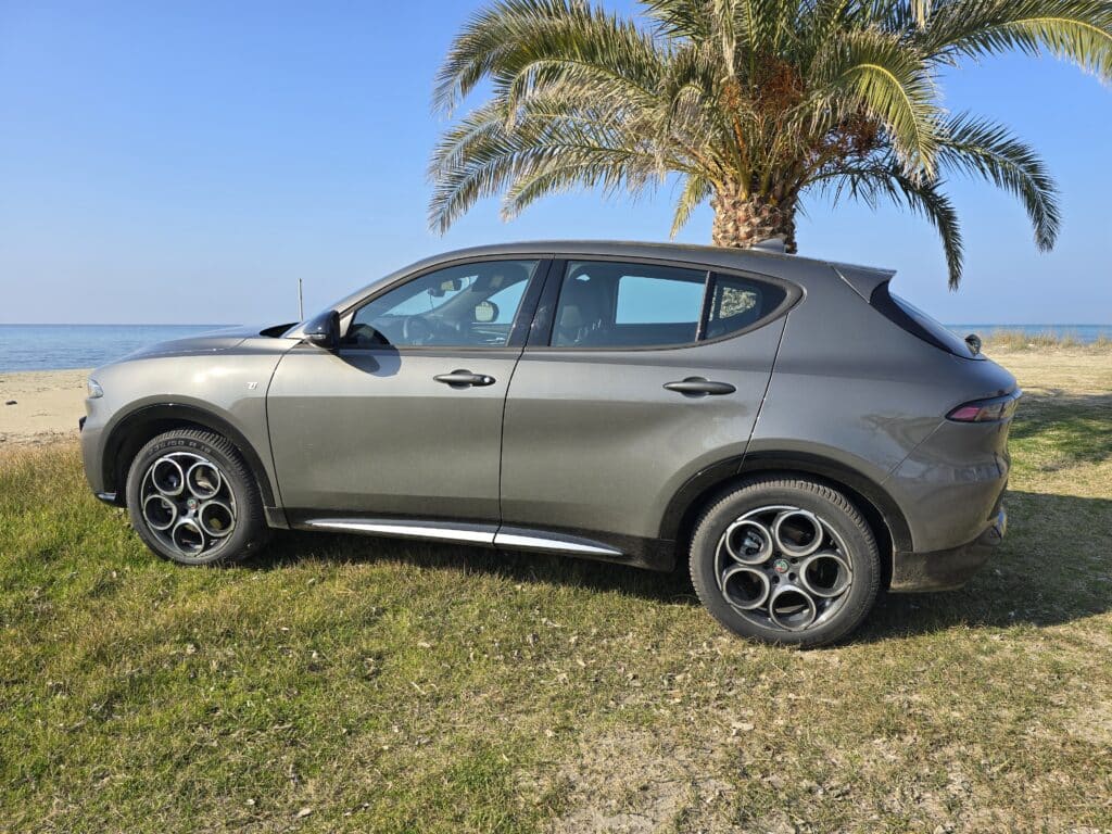 Alfa Romeo Tonale 1.5T MHEV нова ера за италианските SUV