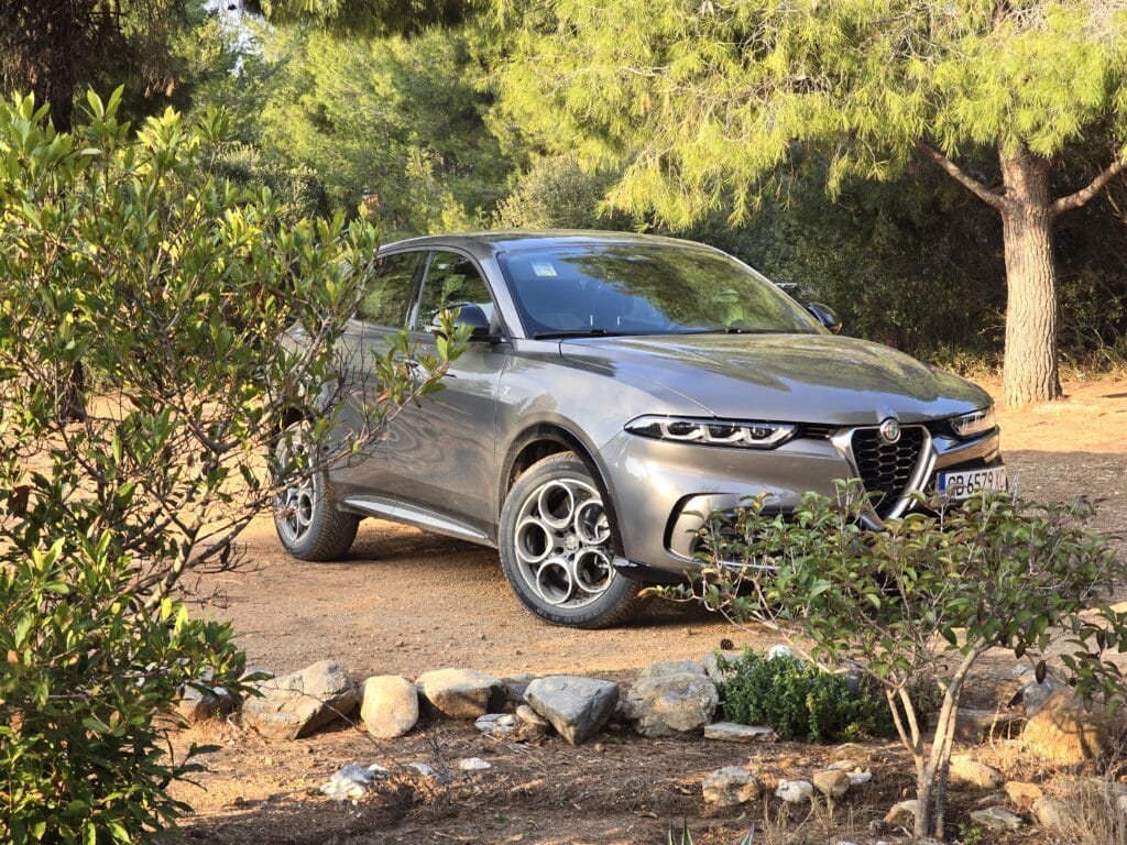 Alfa Romeo Tonale 1.5T MHEV нова ера за италианските SUV
