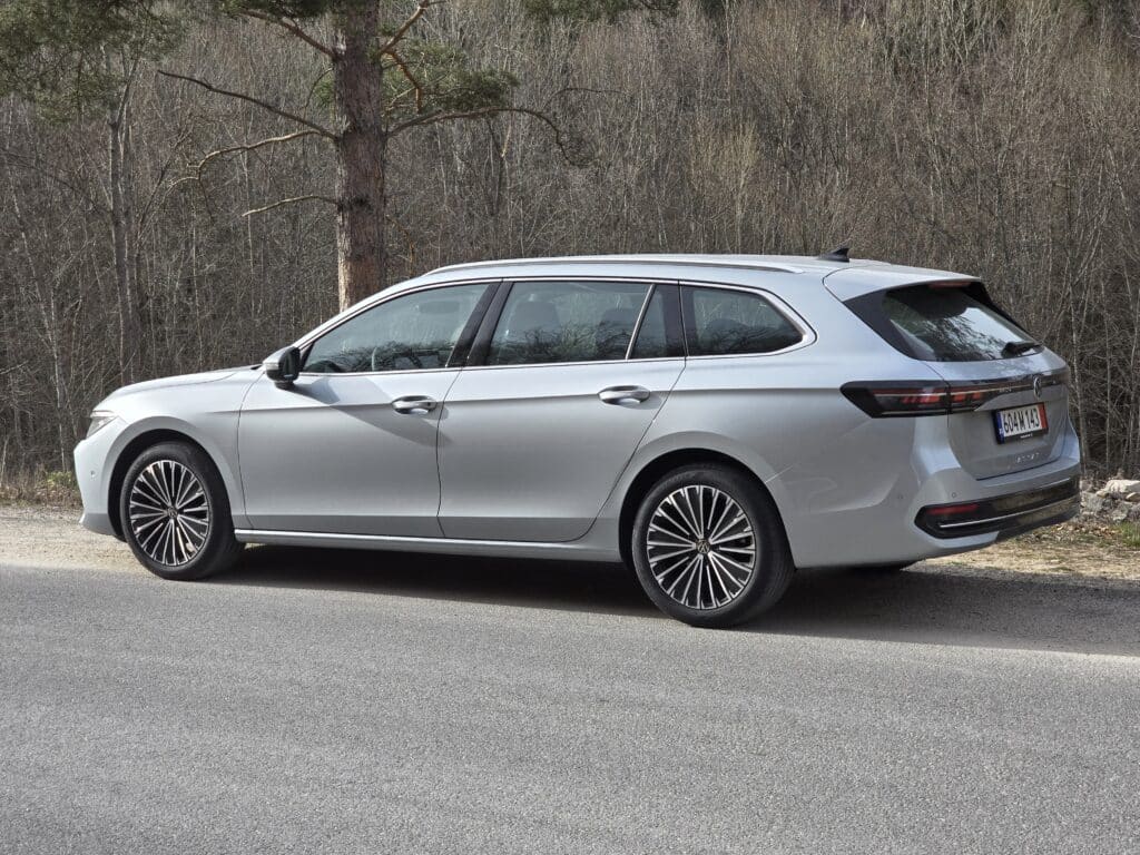 Volkswagen Passat B9 (2024): Новото поколение на глобалния бестселър