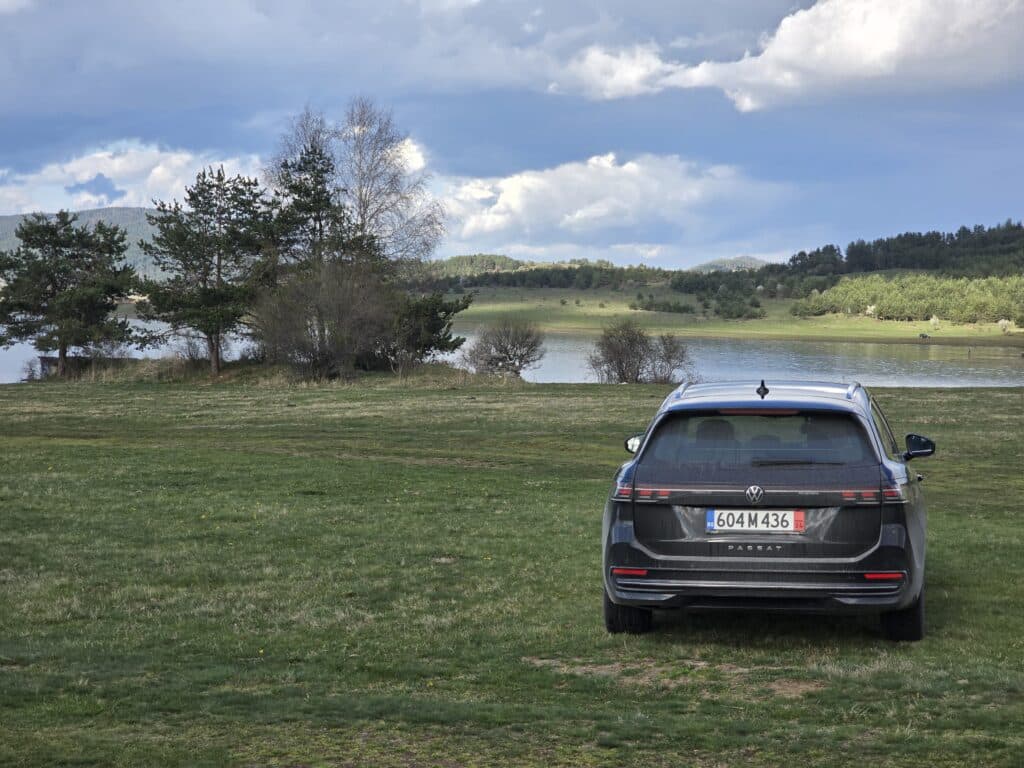 Volkswagen Passat B9 (2024): Новото поколение на глобалния бестселър