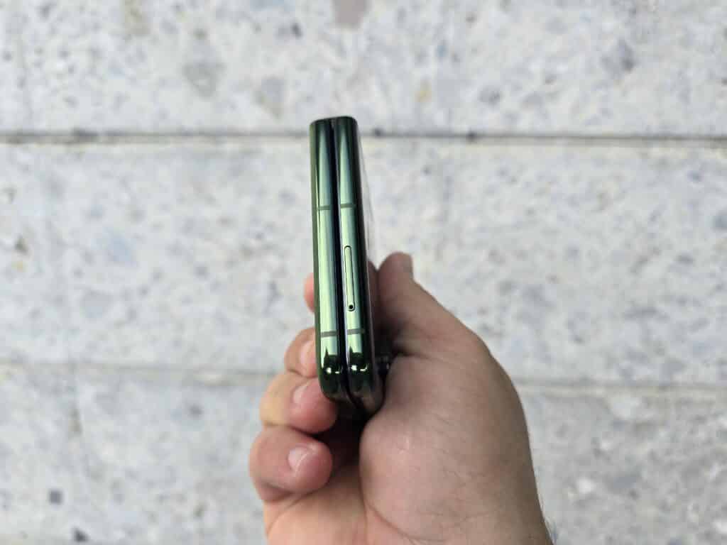 Motorola Razr 50 Ultra: един от най-импресивните сгъваеми телефони на 2024 година