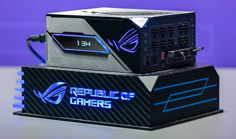 ASUS представи на изложението Gamescom захранвания за компютри на базата на галиев нитрид