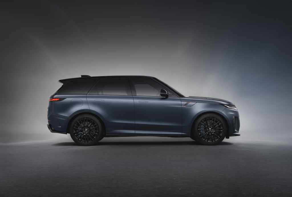 Range Rover Sport SV Edition Two: Връх на спортния лукс и мощност за 2024 г.