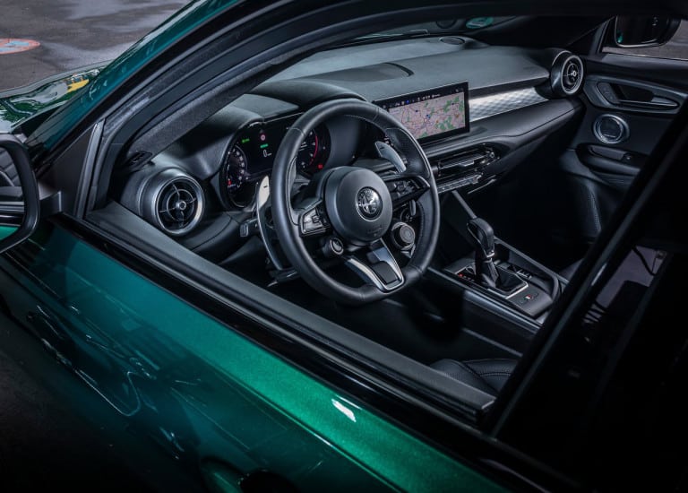 Alfa Romeo Tonale 1.5T MHEV нова ера за италианските SUV