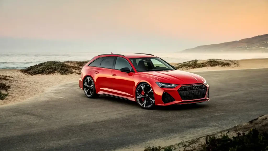 BMW M5 Touring срещу Audi RS6 Performance