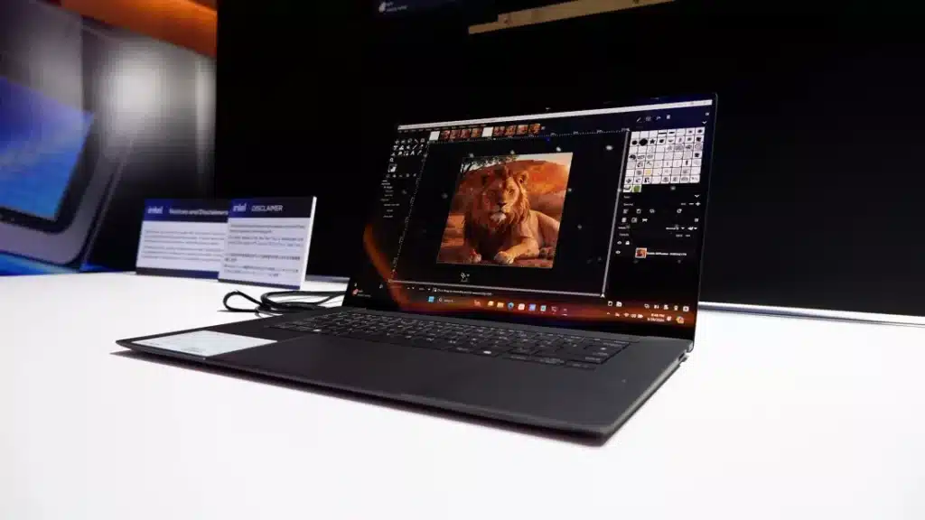 Intel и BOE представиха 1 Hz технология за дисплеи за лаптопи – тя ще намали консумацията на енергия с 65%