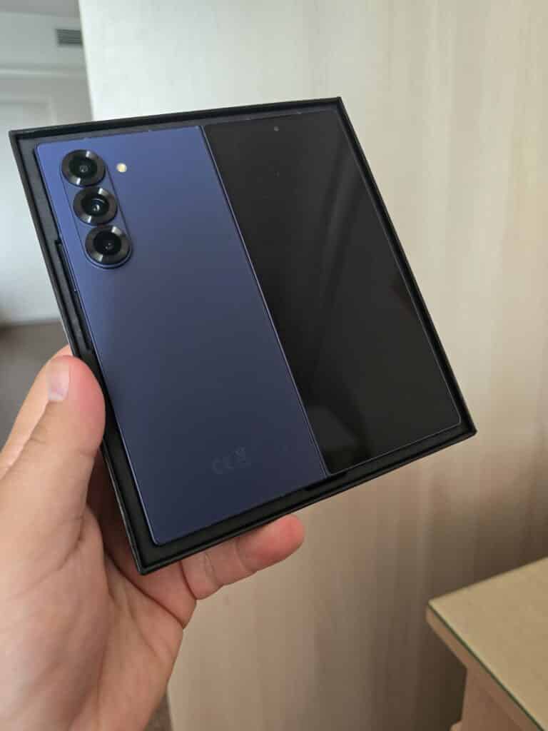 Samsung Galaxy Z Fold6: Консервативният лидер на сгъваемите смартфони