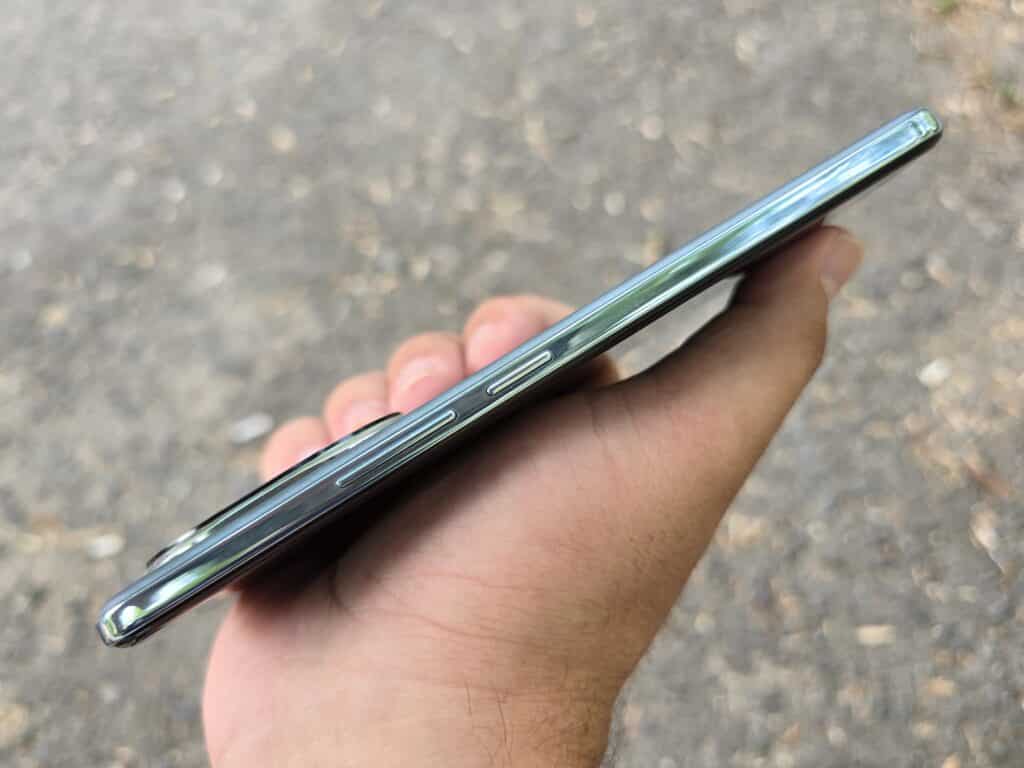 HONOR 200: Балансът между мощ и цена в едно елегантно тяло