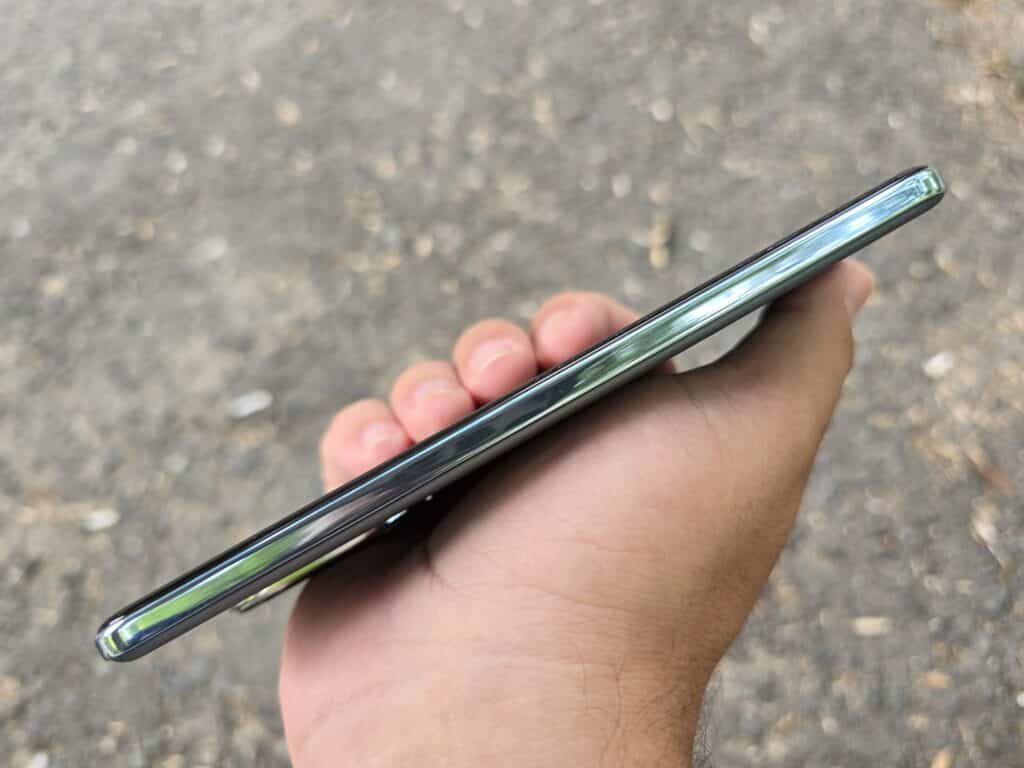 HONOR 200: Балансът между мощ и цена в едно елегантно тяло
