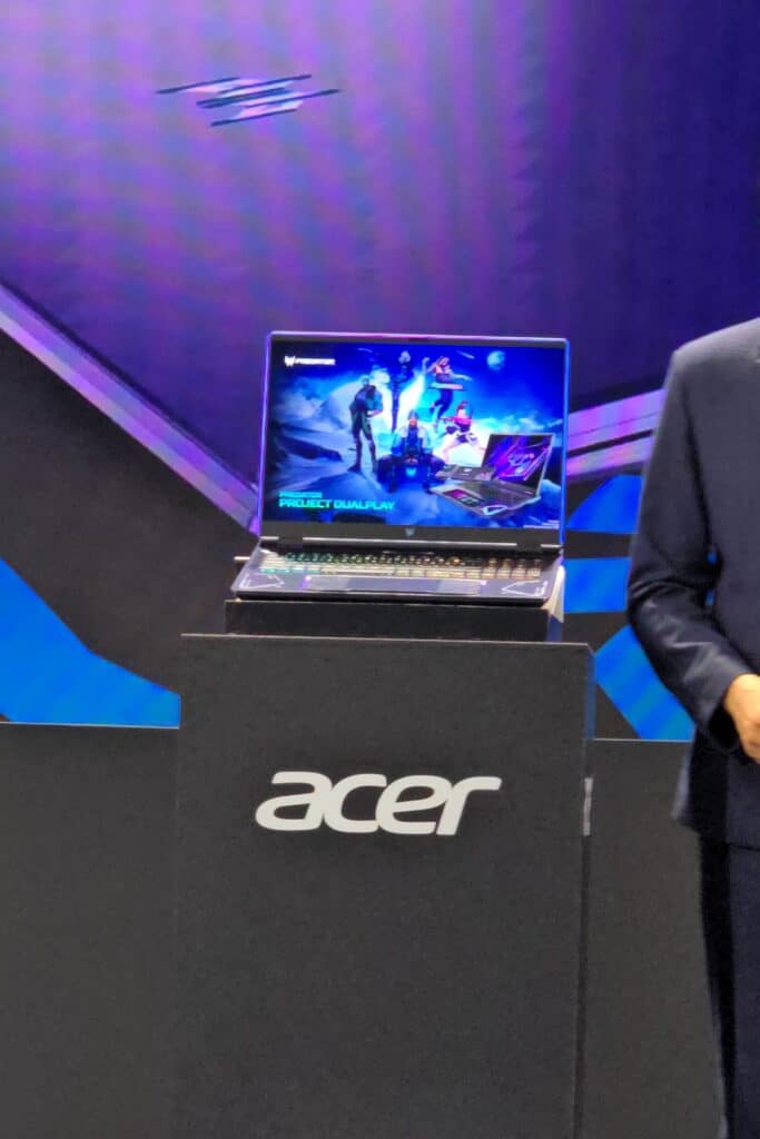 Acer показа Project DualPlay: Концептуален геймърски лаптоп с иновативни сменяеми контролери, подобни на Nintendo Switch