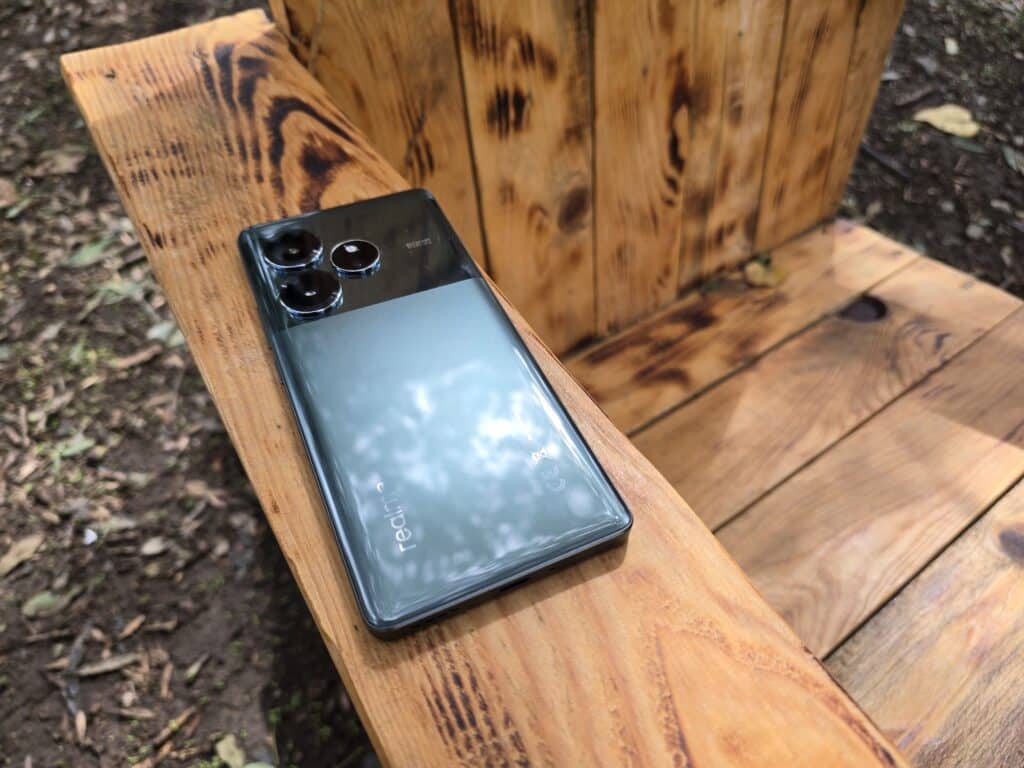 Realme GT 6: смартфон за всеки тип потребител