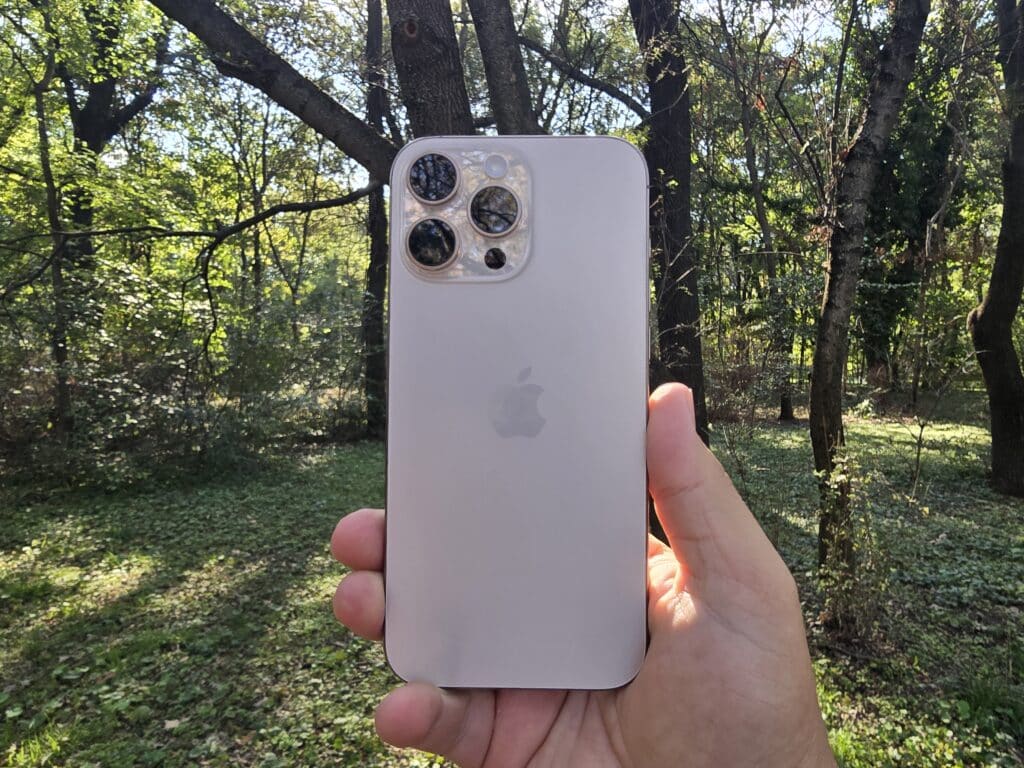 iPhone 16 Pro Max: Най-добрият досега или поредната еволюция?