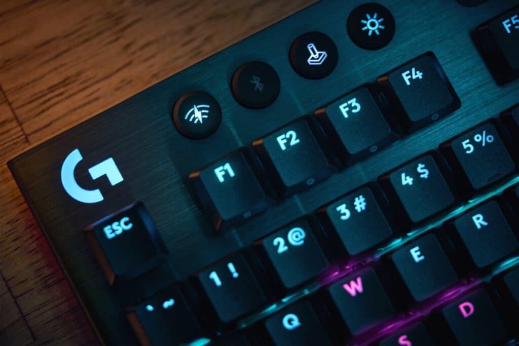 LOGITECH G представи новите геймърски мишки и клавиатури от сериите Pro и G915 X като част от тазгодишния Logi PLAY