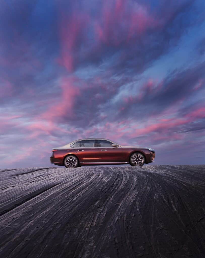 BMW стартира нова бранд кампания за своите луксозни модели