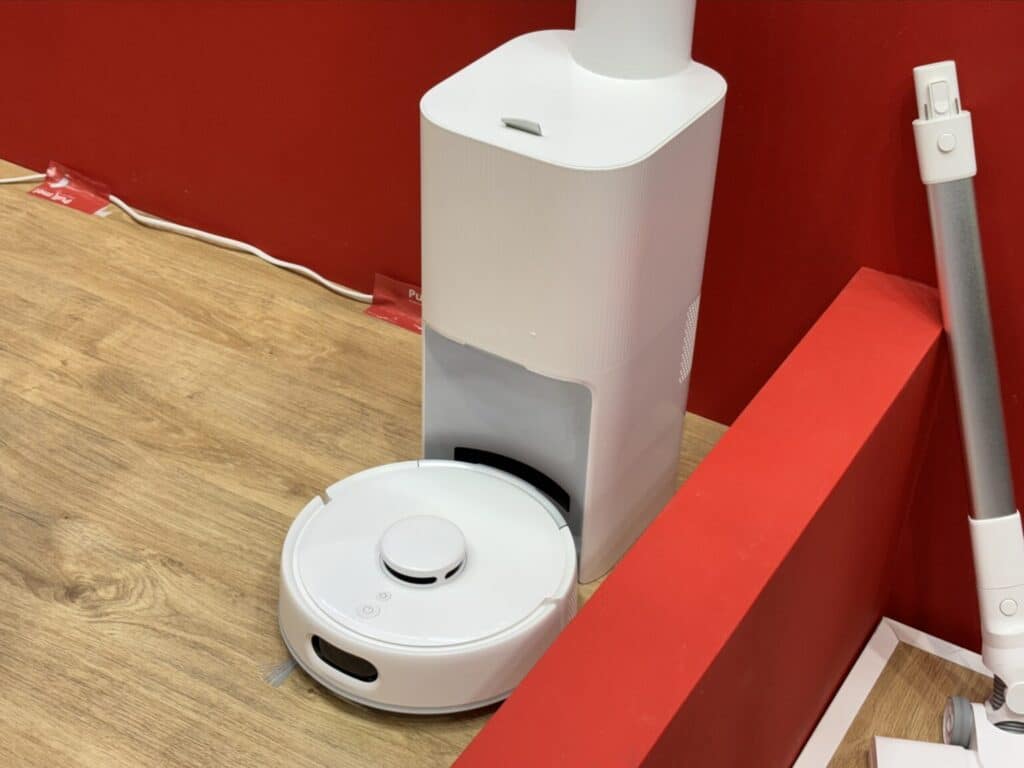 SwitchBot представя нови интелигентни решения на IFA 2024: Практична прахосмукачка-робот и иновативни домашни уреди