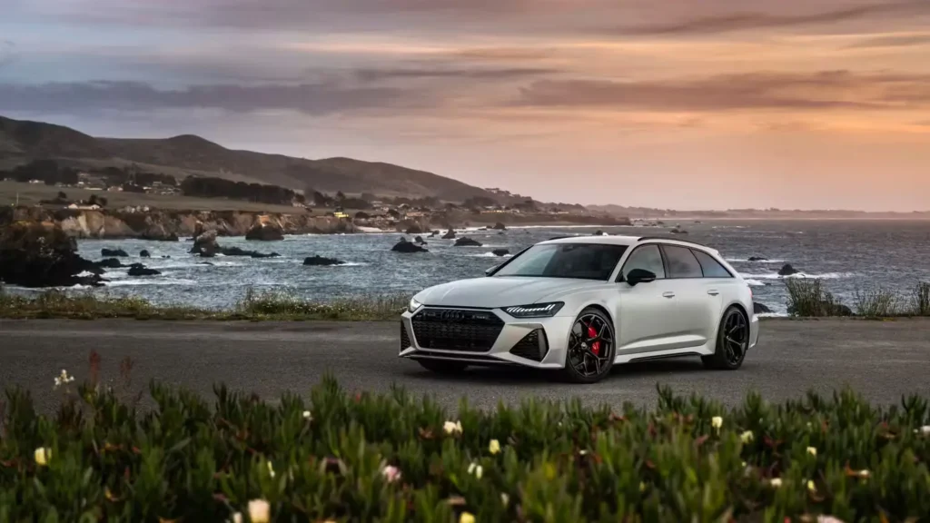 BMW M5 Touring срещу Audi RS6 Performance