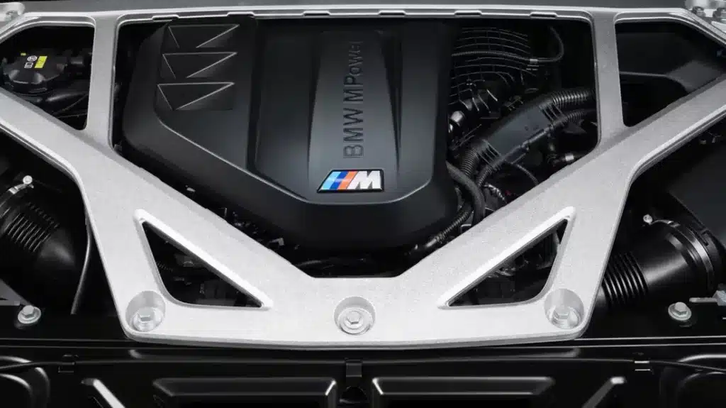 Най-мощният за единица обем двигател на BMW, създаван някога