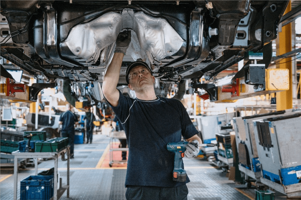 JLR Инвестира 500 млн. британски лири в създаването на „фабрика на бъдещето“ за електрически автомобили в Мърсисайд
