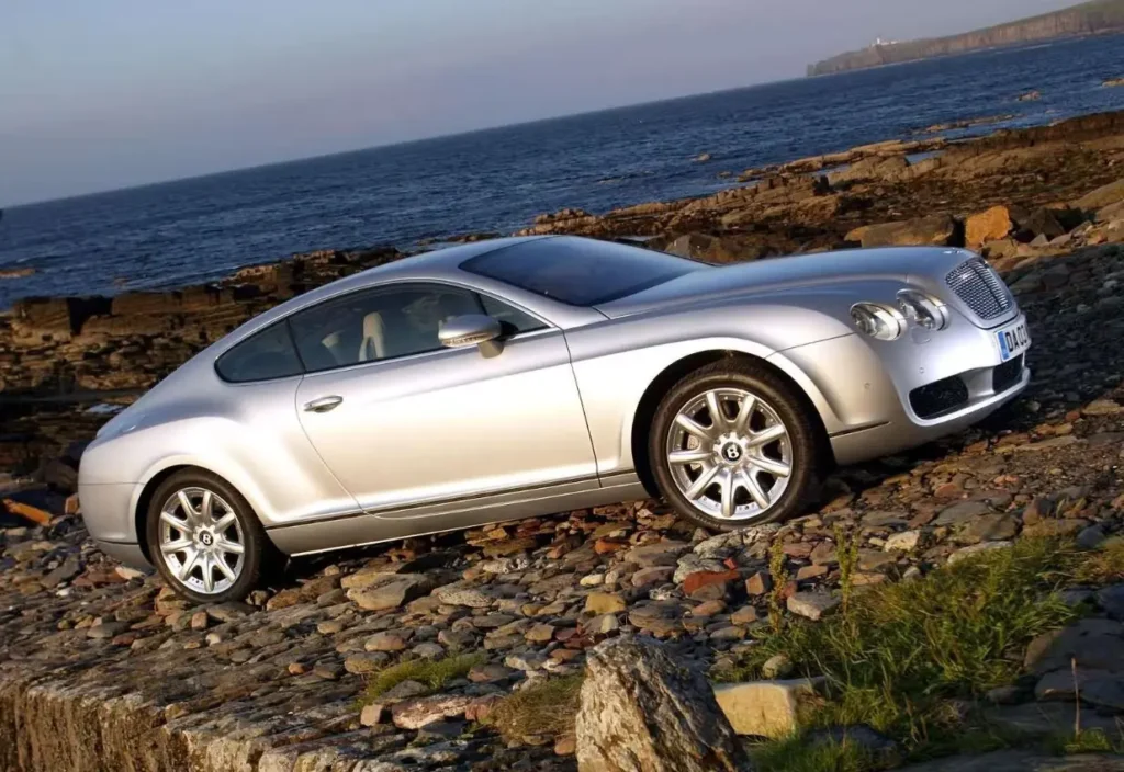 10 факта за Bentley, които трябва да знаете