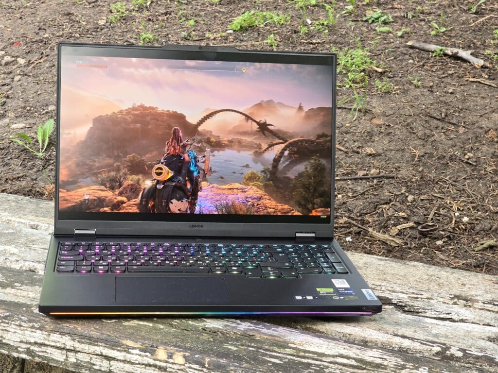 Lenovo Legion Pro 7 (Gen 9): Геймингът среща върхова мощ и първокласен дизайн