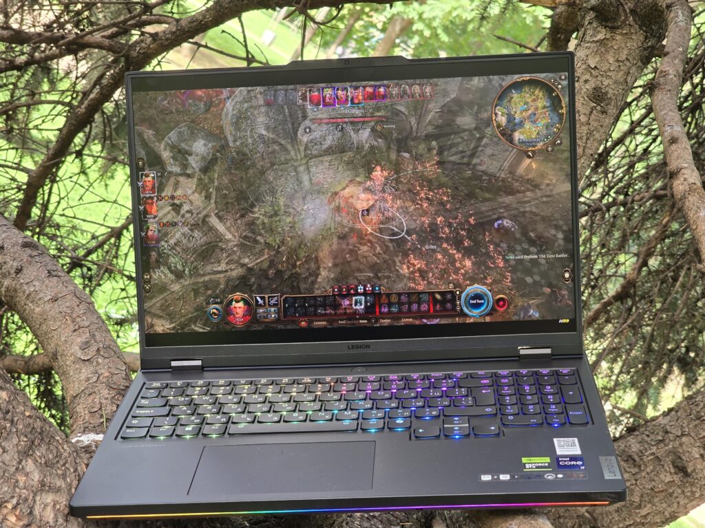 Lenovo Legion Pro 7 (Gen 9): Геймингът среща върхова мощ и първокласен дизайн