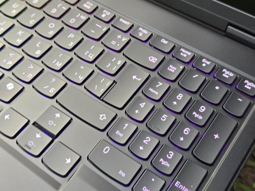 Lenovo Legion Pro 7 (Gen 9): Геймингът среща върхова мощ и първокласен дизайн