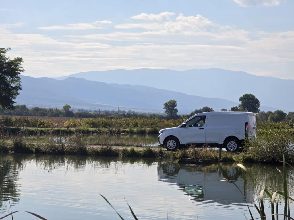 Новата гама на Ford Transit и Tourneo: Технологии, сигурност и устойчиво бъдеще