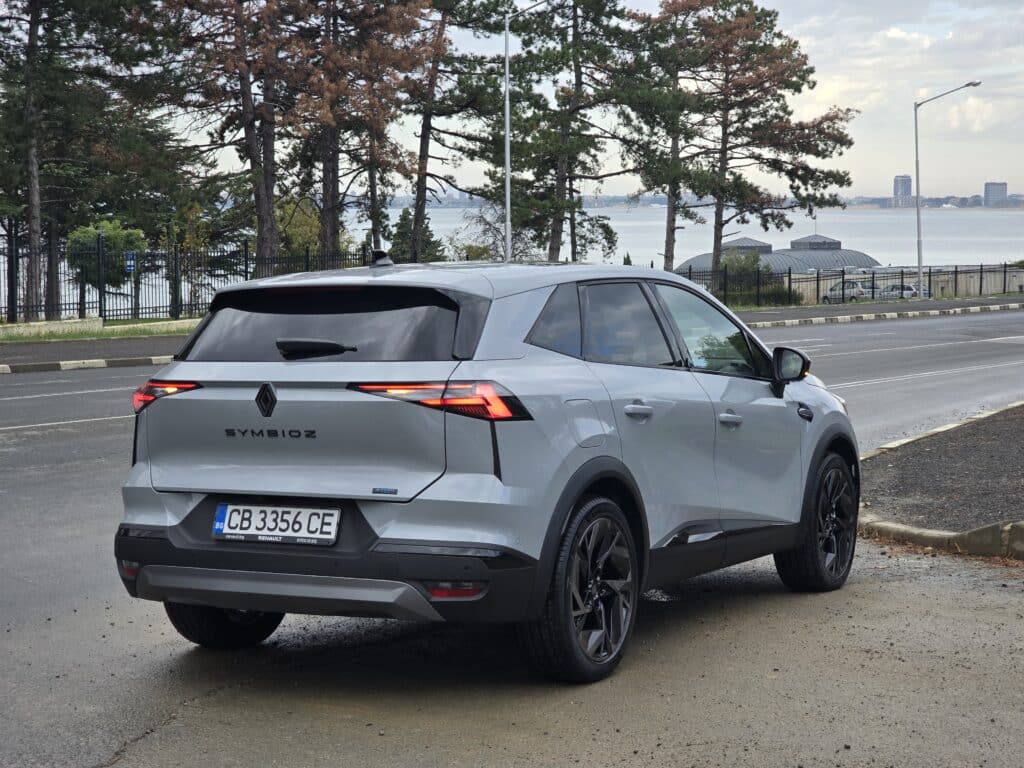 Renault Symbioz: Съвременен SUV, съчетаващ комфорт, иновации и хибридна ефективност