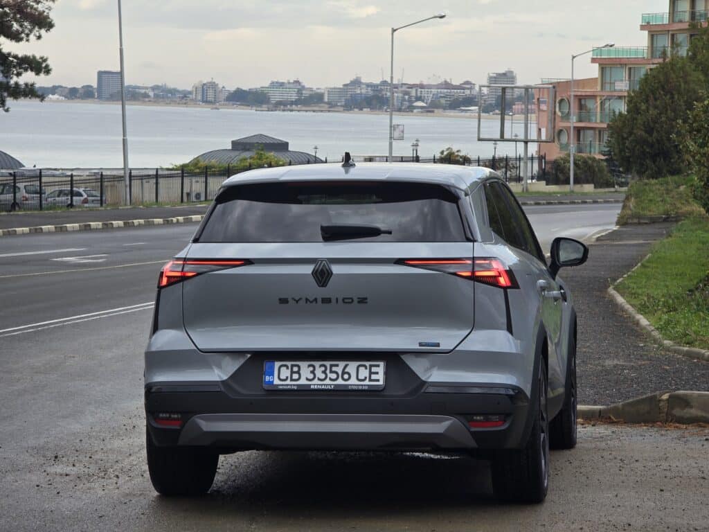 Renault Symbioz: Съвременен SUV, съчетаващ комфорт, иновации и хибридна ефективност