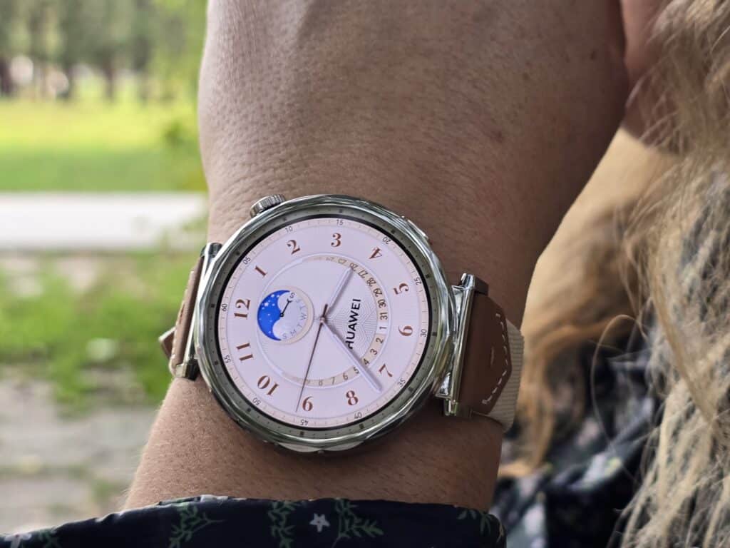 Huawei Watch GT5 – смарт часовникът, който ще промени ежедневието ви